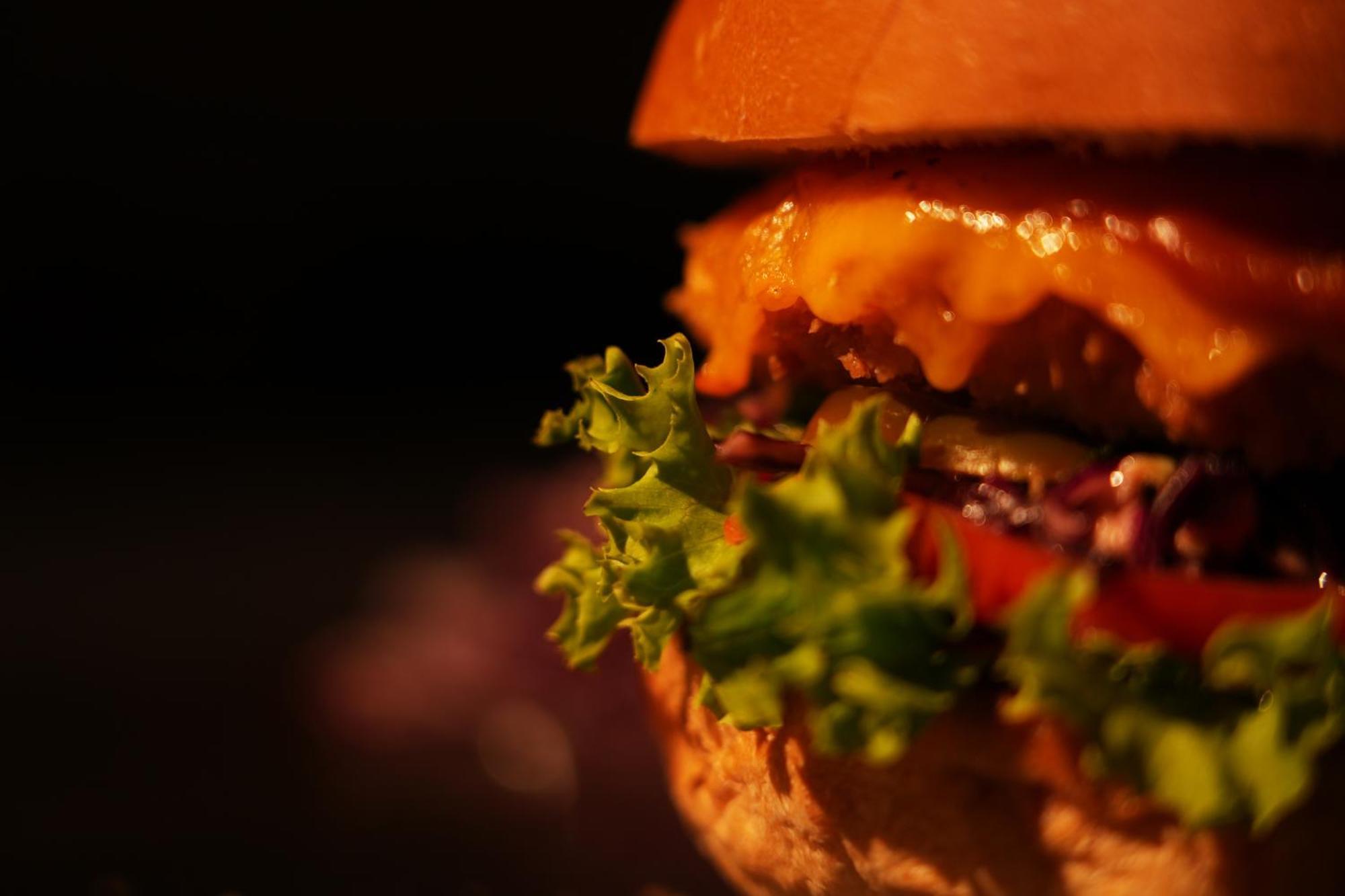 耶烈万格兰德酒店 - 世界小型豪华酒店 外观 照片 A cheeseburger