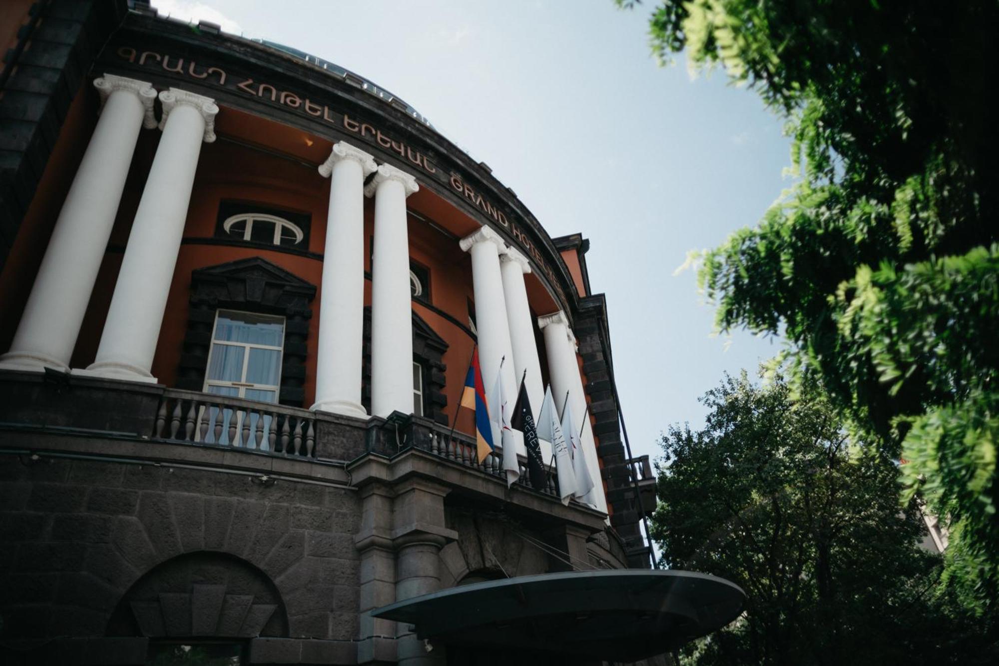 耶烈万格兰德酒店 - 世界小型豪华酒店 外观 照片 The National Museum of Armenia